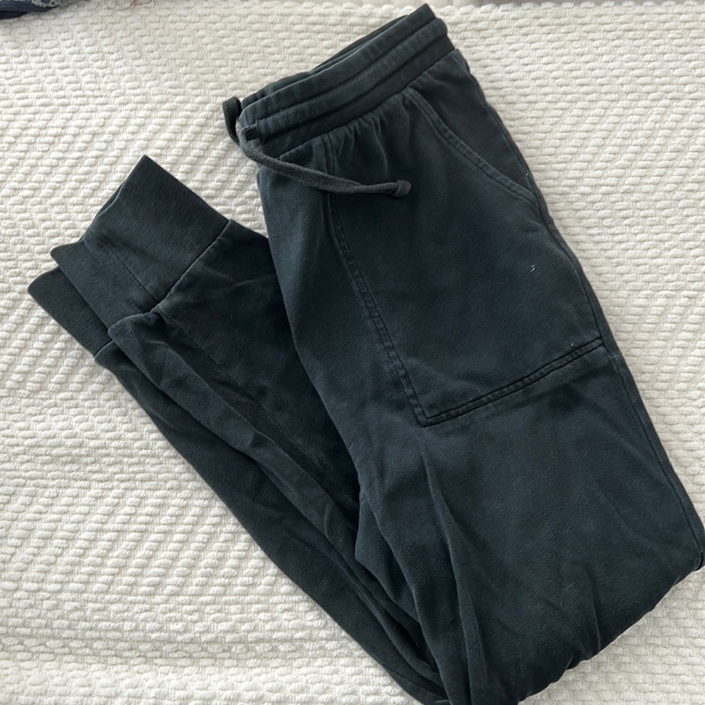 Charcoal joggers with pockets